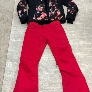 Roxy Ladies Bright Pink Snow Pants and Pink and Black Rose Jacket